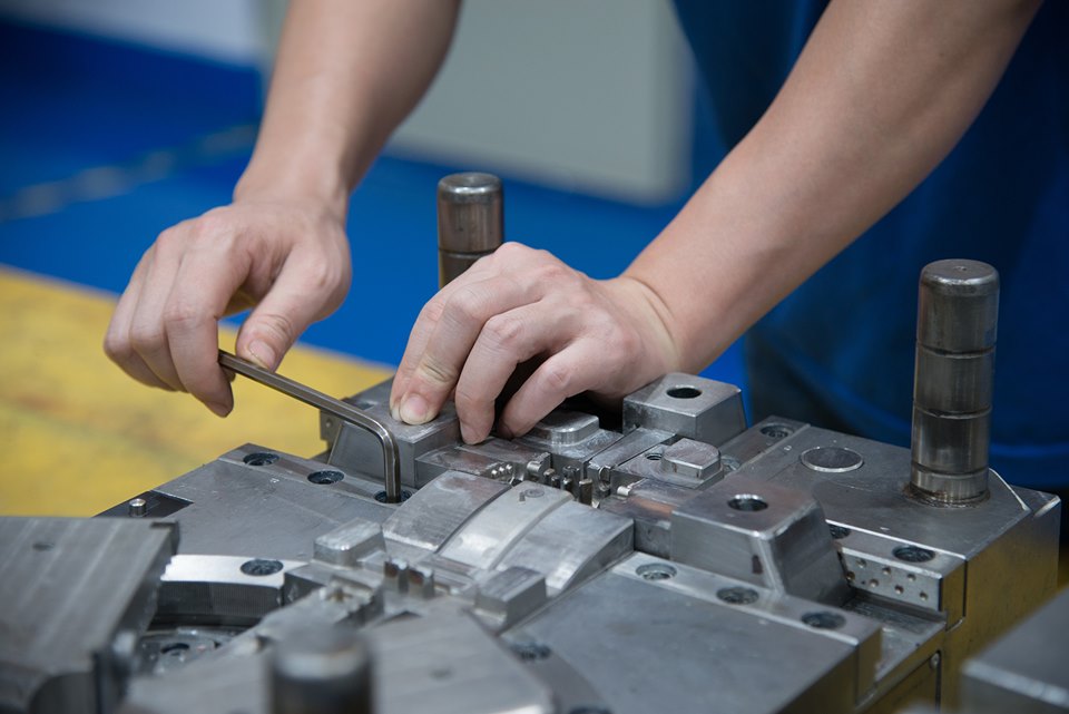 mold manufacturing methods